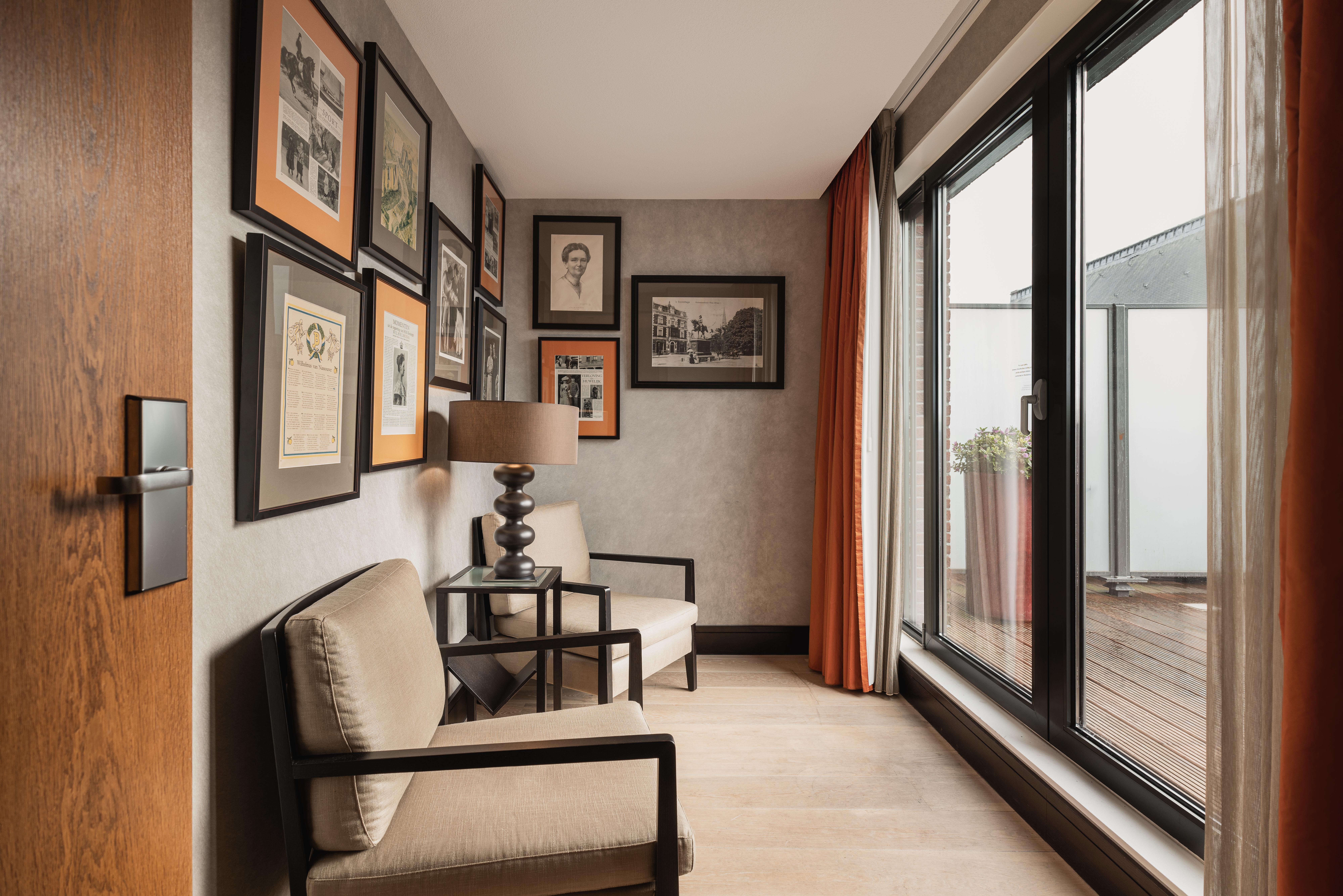 Hilton The Hague Hotel Bagian luar foto Interior of a typical apartment
