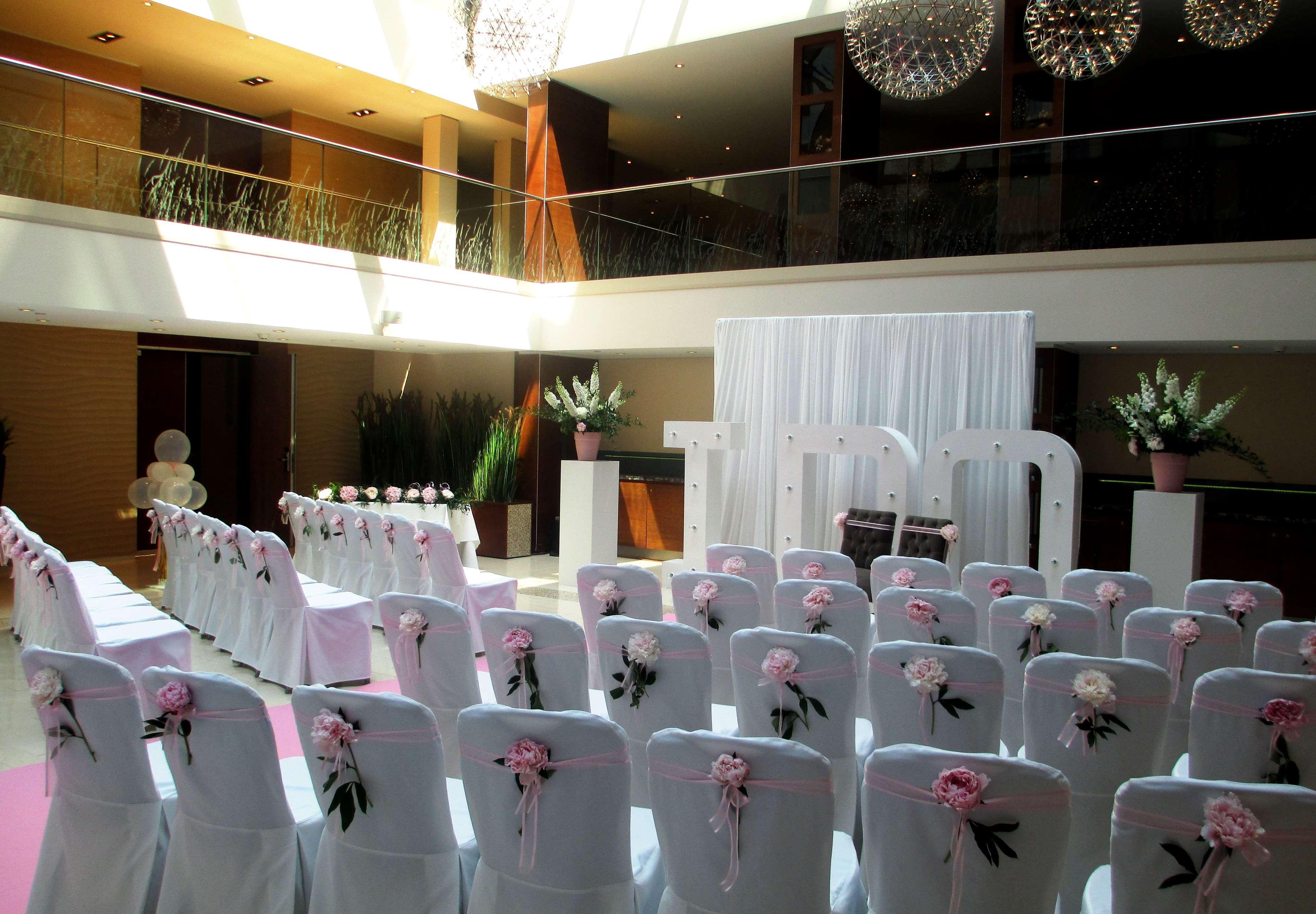 Hilton The Hague Hotel Bagian luar foto The hotel's interior