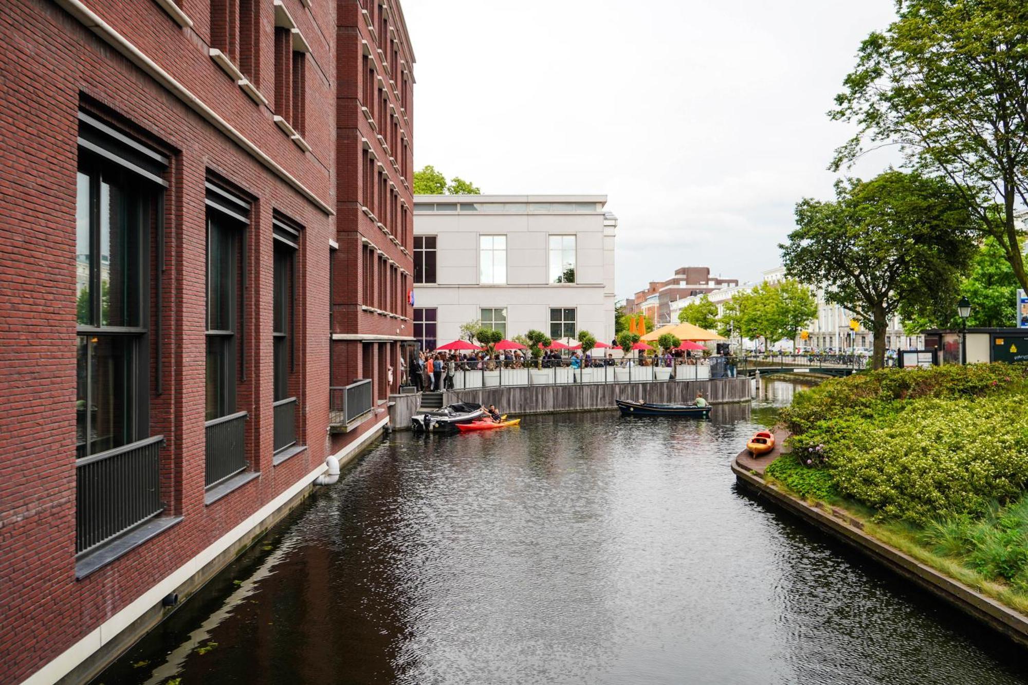 Hilton The Hague Hotel Bagian luar foto The canal in 2019